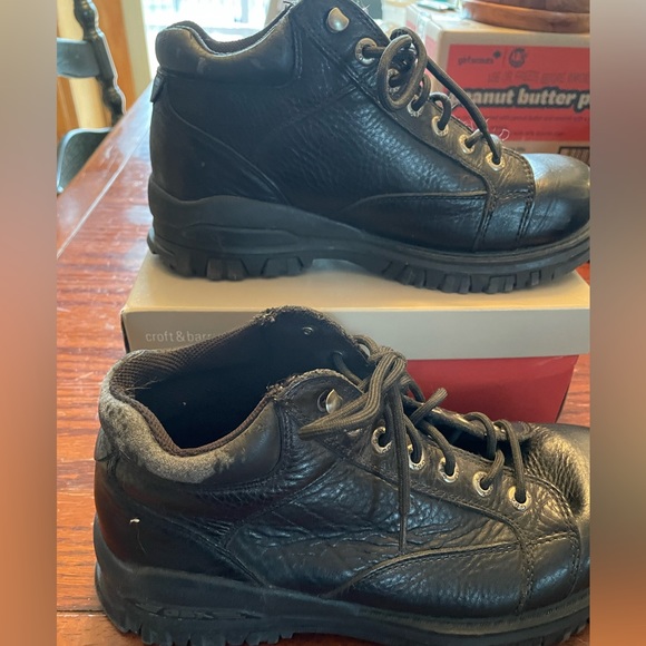 Men’s black leather GBX boots. Size 10.5. - Picture 2 of 4